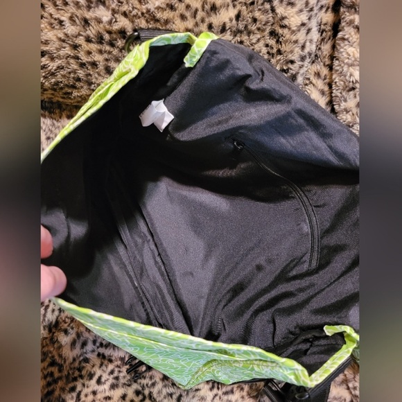 Crossbody bag - Picture 10 of 10